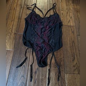 Avidlove Black and Red Lace Corset Lingerie